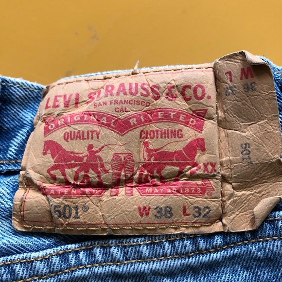 Levi’s button fly - Picture 2 of 4